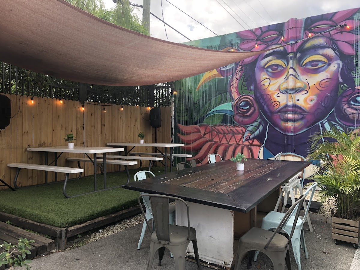 Crafty Coffee & Kitchen